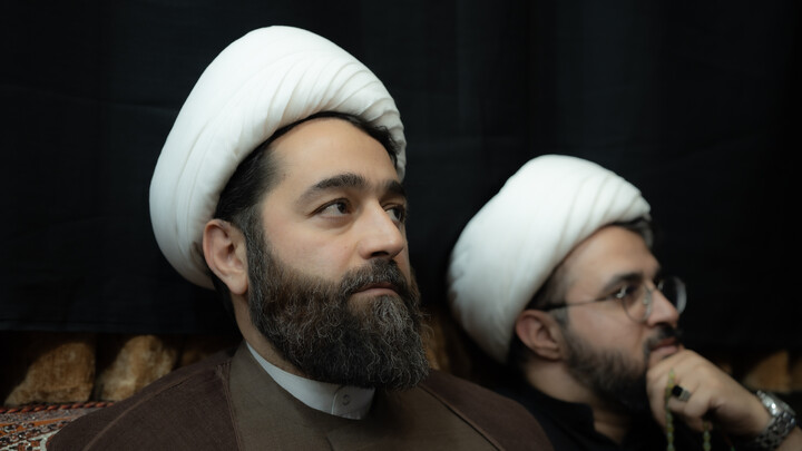 نشست بصیرتی سیاسی در مدرسه علمیه امام صادق علیه السلام (مدرسه آقا)