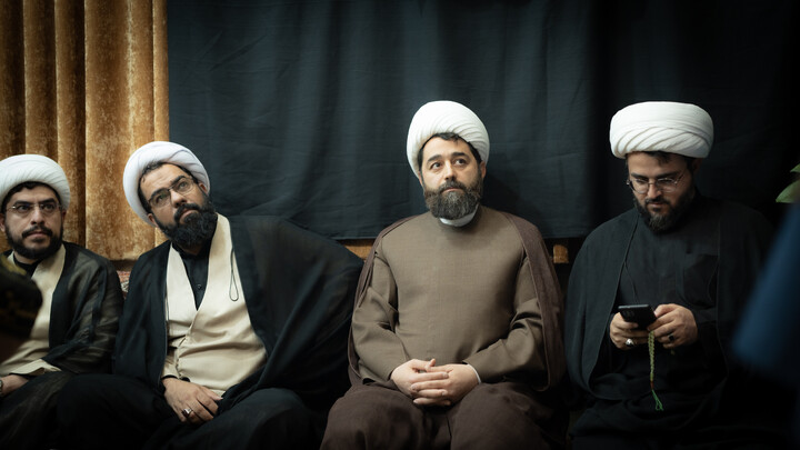 نشست بصیرتی سیاسی در مدرسه علمیه امام صادق علیه السلام (مدرسه آقا)