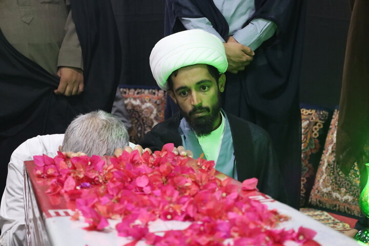 تصاویر/ آیین استقبال و تشیع پیکر مطهر شهید گمنام طلاب مدرسه علمیه النبی (ص) بندرعباس