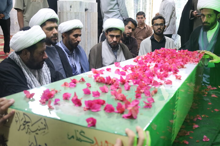 تصاویر/ آیین استقبال و تشیع پیکر مطهر شهید گمنام طلاب مدرسه علمیه النبی (ص) بندرعباس