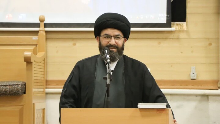 تصاویر | دیدار نماینده ولی فقیه در استان زنجان با اعضای پایگاه ۴۰ شهدا