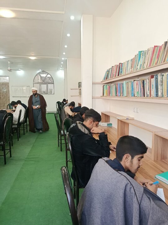 تصاویر/ کارگاه مهارت‌های پژوهشی روش تحقیق مدرسه علمیه امیرالمومنین(ع) آران و بیدگل