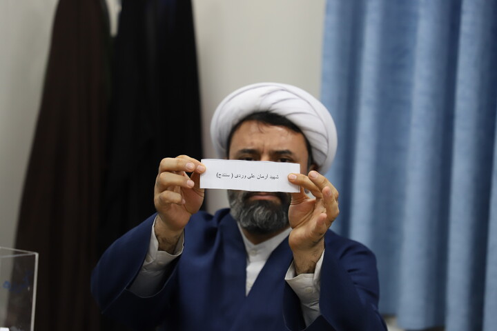 تصاویر / قرعه کشی چهارمین دوره مسابقات فرهنگی ورزشی طلاب کردستان