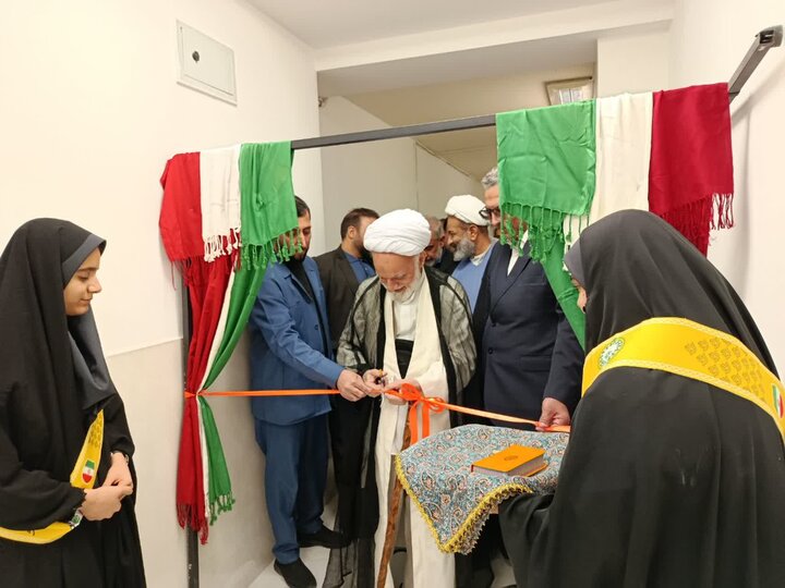 تصاویر/افتتاح مدرسه متوسطه اول«المهدی»در اراک با حضور نماینده ولی فقیه در استان مرکزی