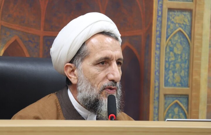 تصاویر / دوره توانمندسازی ائمه جمعه و امامان محله استان قزوین با حضور امام جمعه قزوین در شهر مقدس قم