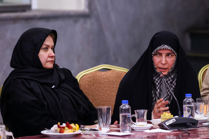 تصاویر/ نشست صمیمانه رئیس مجلس با مدیران رسانه‌های کشور