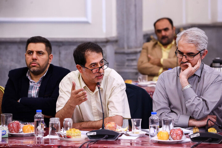 تصاویر/ نشست صمیمانه رئیس مجلس با مدیران رسانه‌های کشور