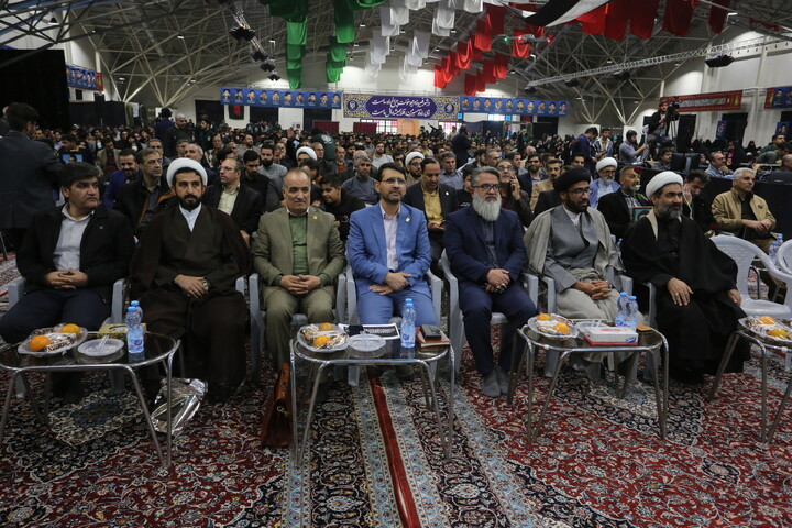 تصاویر / اولین اجلاسیه شهدای دانشجو معلم استان اصفهان