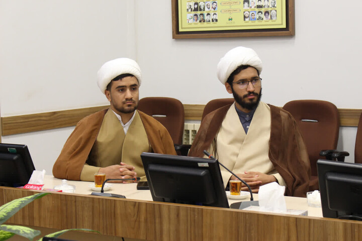 تصاویر | نشست نماینده ولی فقیه در استان زنجان با گروه‌های تبلیغی زنجان