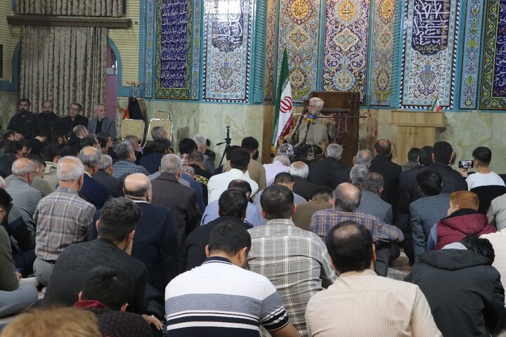 تصاویر/ همایش حامیان ولایت در ارومیه  با سخنرانی دکتر جلیلی در ارومیه