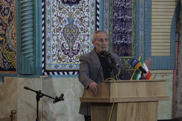 تصاویر/ همایش حامیان ولایت در ارومیه  با سخنرانی دکتر جلیلی در ارومیه