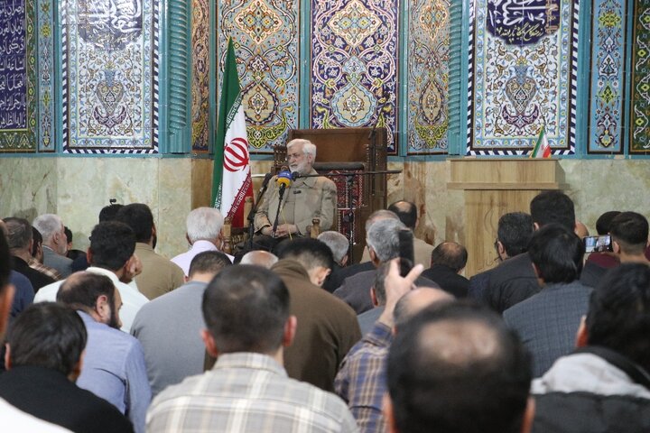 تصاویر/ همایش حامیان ولایت در ارومیه  با سخنرانی دکتر جلیلی در ارومیه