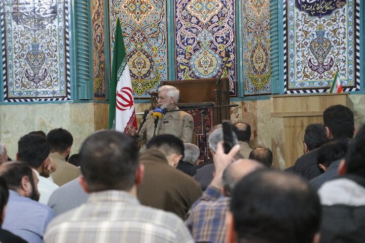 تصاویر/ همایش حامیان ولایت در ارومیه  با سخنرانی دکتر جلیلی در ارومیه