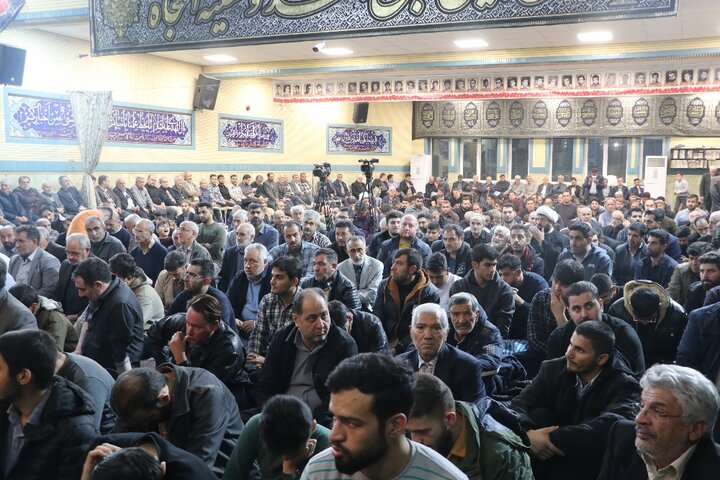 تصاویر/ همایش حامیان ولایت در ارومیه  با سخنرانی دکتر جلیلی در ارومیه