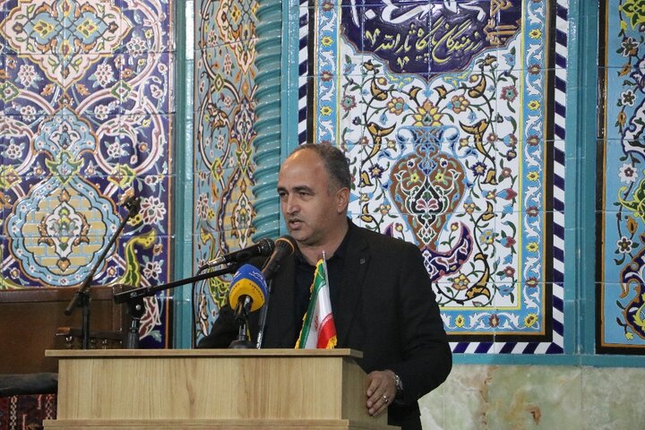 تصاویر/ همایش حامیان ولایت در ارومیه  با سخنرانی دکتر جلیلی در ارومیه