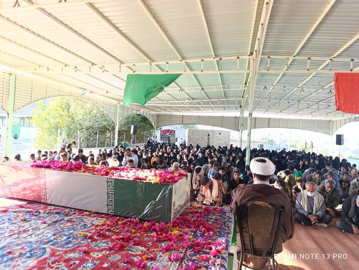 تصاویر/ آیین تشیع پیکر مطهر شهید گمنام در روستا درجادون