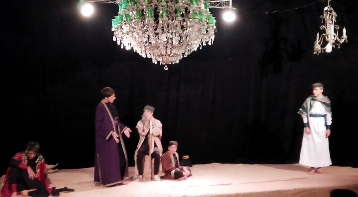 تصاویر/ اجرای نمایش «فاطمه(س)؛ اولین سرباز ولایت» در مسجد جامع حضرت ابوالفضل(ع)