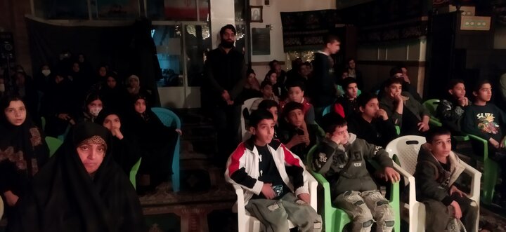 تصاویر/ اجرای نمایش «فاطمه(س)؛ اولین سرباز ولایت» در مسجد جامع حضرت ابوالفضل(ع)