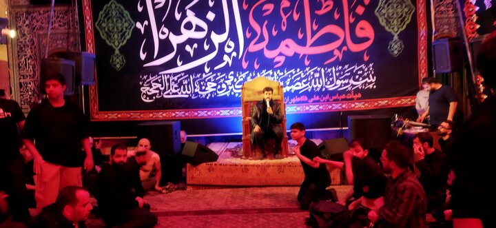 تصاویر/ مراسم سوگواری وفات حضرت ام البنین(س) در مسجد جامع احباب الحسین (ع) اصفهانک