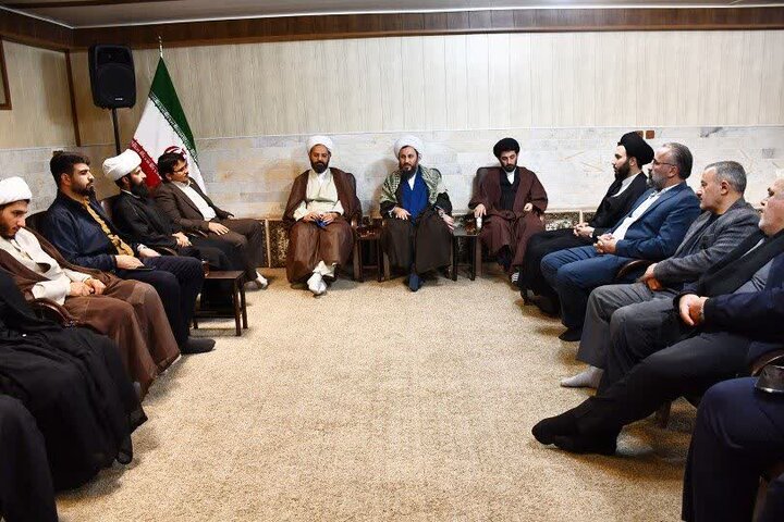 تصاویر/ دیدار امام جمعه شهرستان خوی با اعضای گروه جهادی احرار الحسین (ع)