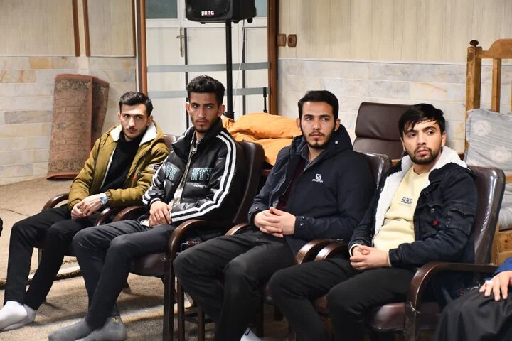 تصاویر/ دیدار امام جمعه شهرستان خوی با اعضای گروه جهادی احرار الحسین (ع)