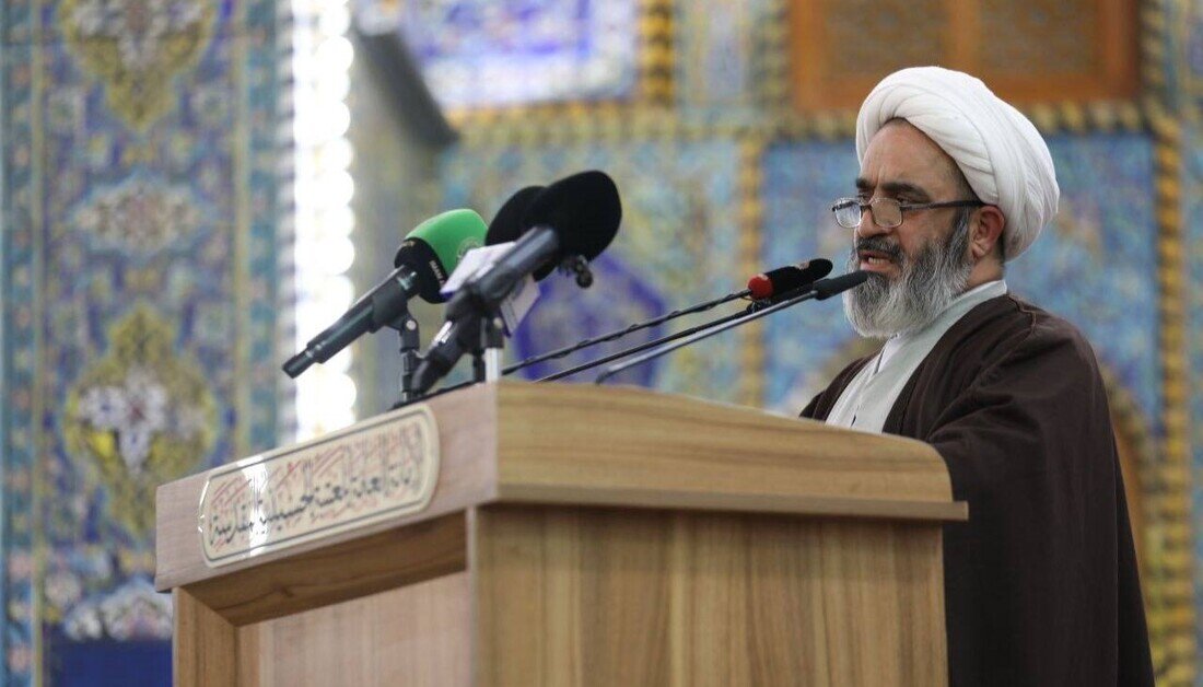 برعاية العتبتين الحسينية والعلوية.. الصحن الحسيني يشهد اختتام فعاليات مؤتمر الميرزا النائيني (نسخة العراق) + صور