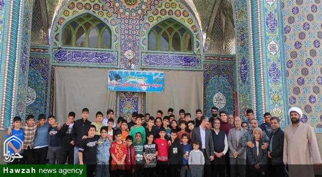 گسترش فعالیت‌های تبلیغی در خلیل‌آباد با اجرای برنامه‌های فرهنگی