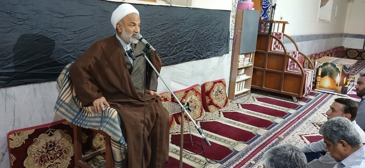 احیای مسجد، زنده نگه داشتن روح معنویت در جامعه است