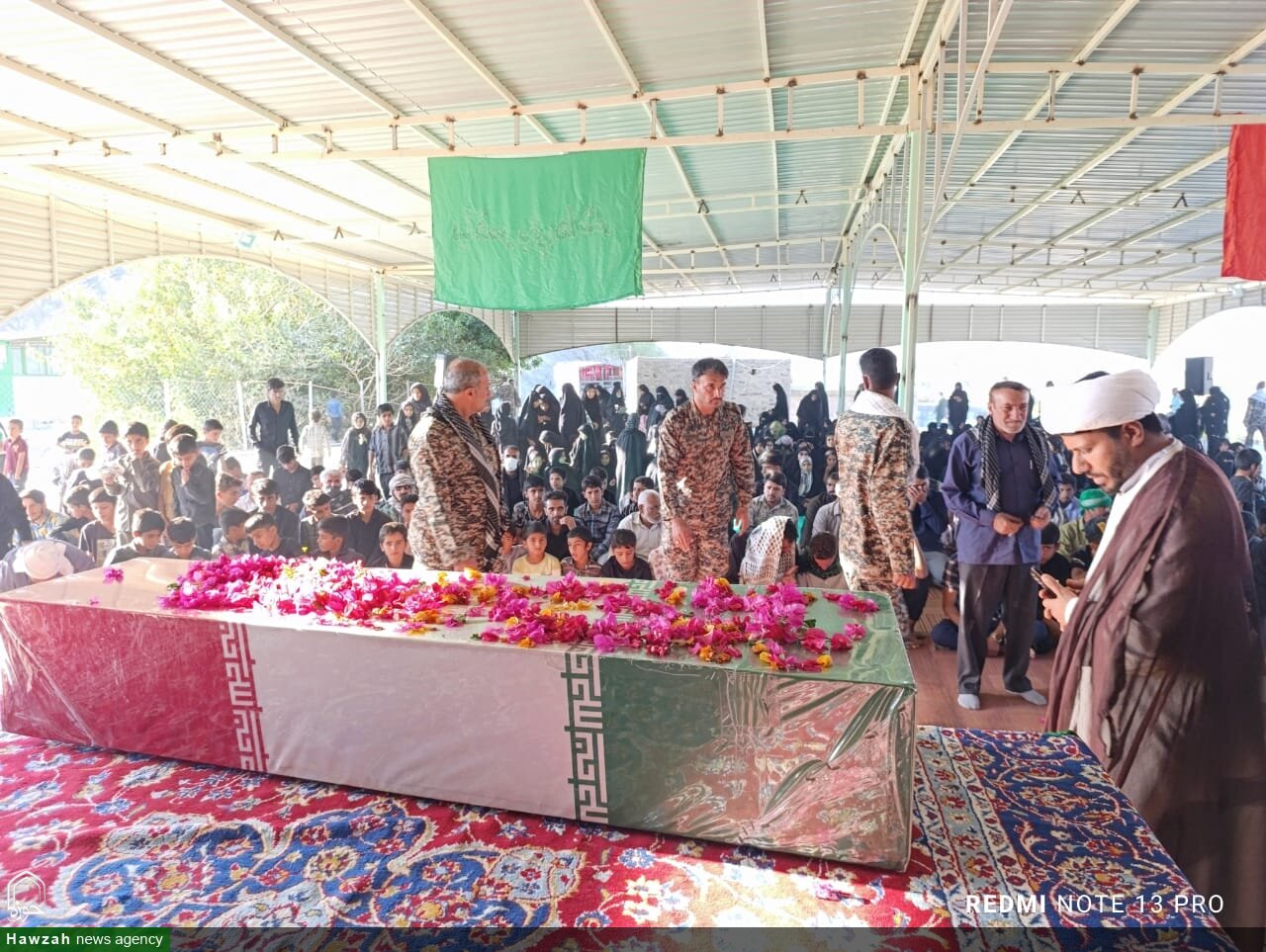 تصاویر/ آیین تشیع پیکر مطهر شهید گمنام در روستا درجادون