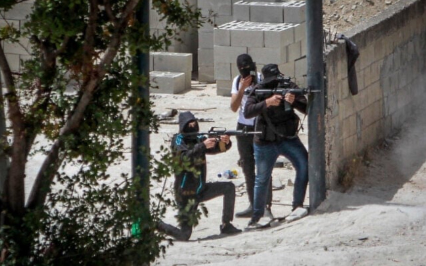 الضفة الغربية.. سرايا القدس تواصل التصدي لاقتحامات كيان الاحتلال في بلدة قباطية