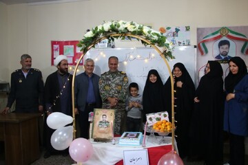 تصاویر / جشن تولد فرزند شهید اقتدار پدافندهوایی ارتش شمالغرب کشور