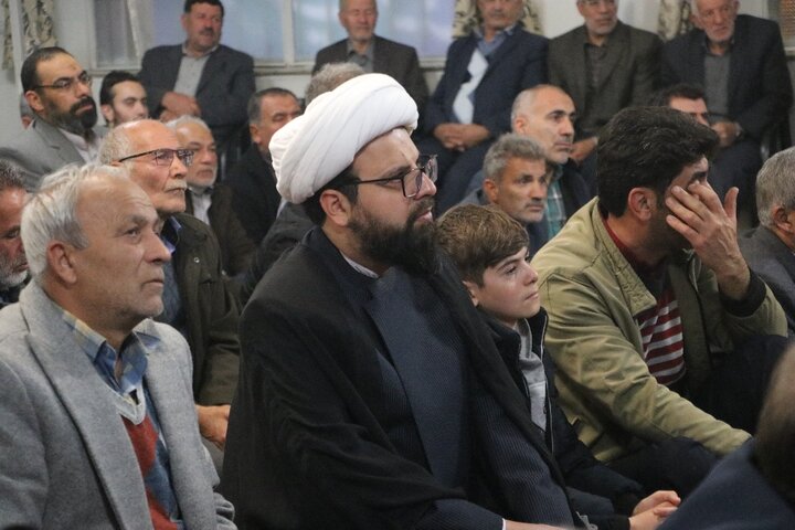 تصاویر/ دوازدهمین یادواره شهدای روستای پر شهرستان ارومیه