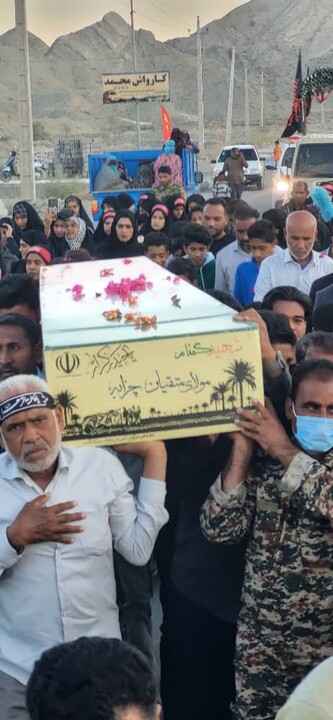 تصاویر/آیین استقبال و تشیع پیکر مطهر شهید گمنام در روستای شهر سندرک