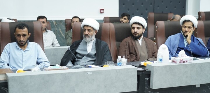 تصاویر/ نشست نماینده ولی فقیه در بوشهر و استادیاران سپاه استان