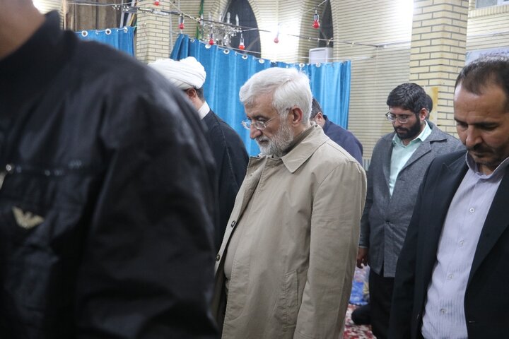 تصاویر/ حضور نماینده رهبر معظم انقلاب در شورای عالی امنیت ملی در مسجد یازهرا ارومیه