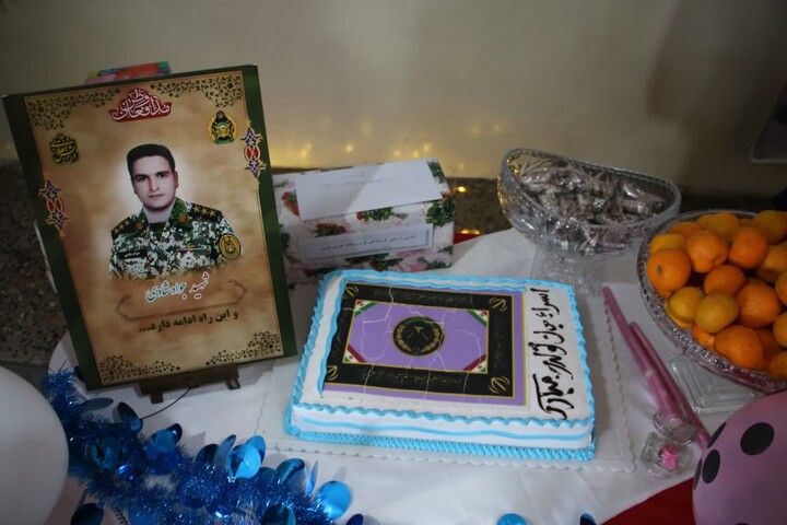 تصاویر / جشن تولد فرزند شهید اقتدار پدافندهوایی ارتش شمالغرب کشور