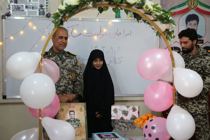 تصاویر / جشن تولد فرزند شهید اقتدار پدافندهوایی ارتش شمالغرب کشور