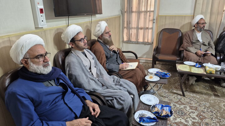 تصاویر/ نشست مدیران مدارس علمیه منطقه کاشان