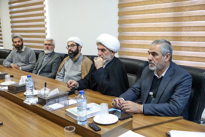 تصاویر / دیدار سرپرست ستاد امر به معروف و نهی از منکر  کشور با نماینده ولی فقیه در  استان قز وین