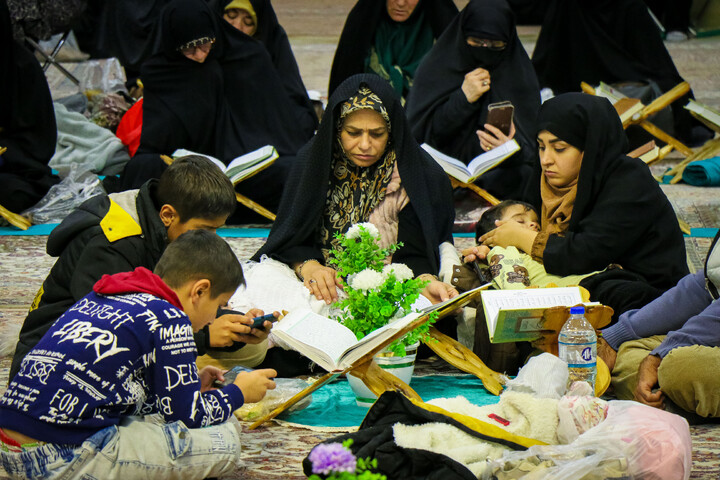 تصاویر/ کرسی تلاوت فاطمی در چهل و هشتمین دوره مسابقات قرآن کریم حرم کریمه اهلبیت "س"