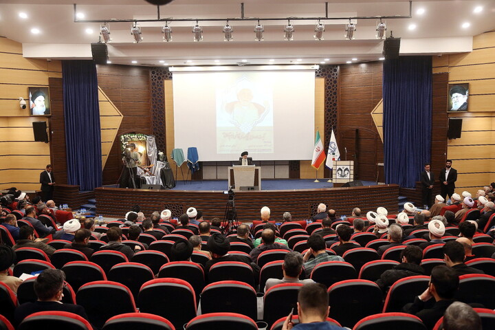 تصاویر/ مراسم شانزدهمین بزرگداشت سالگرد ارتحال آیت‌الله قاضی خرم‌آبادی