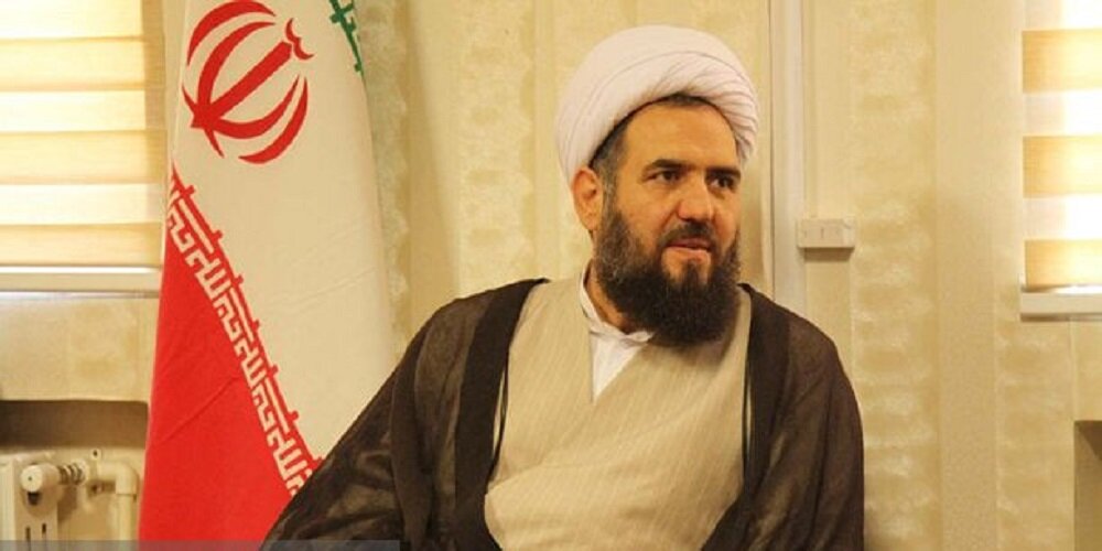 نیروهای مؤمن و متعهد عهده دار مسئولیت شوند