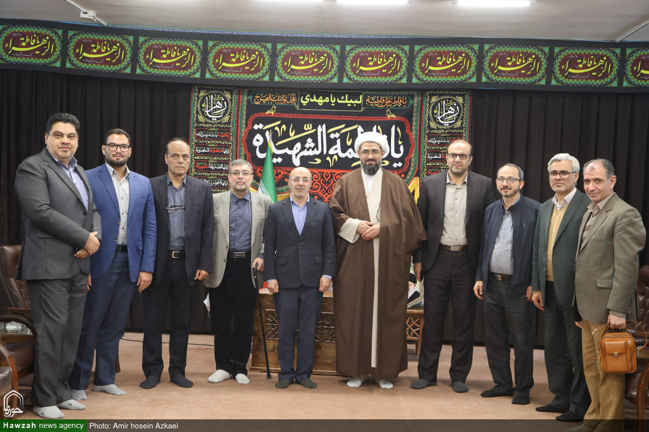 تصاویر / اعضای کمیته علمی و اجرایی همایش همدان مرکز همه ارزش‌های تمدنی یک کشور