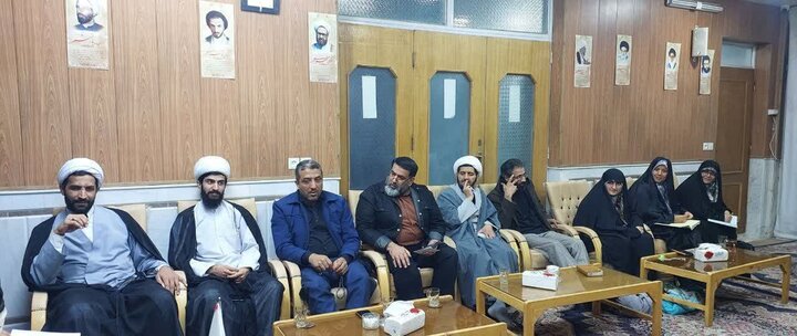 تصاویر/دومین جلسه قرارگاه مردمی نسل آفتاب  جوانی جمعیت در آران و بیدگل