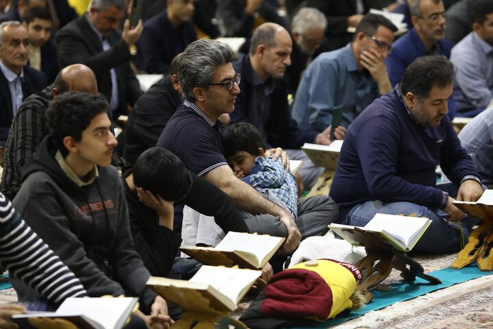 تصاویر/ کرسی تلاوت فاطمی در حرم مطهر حضرت فاطمه معصومه(س)