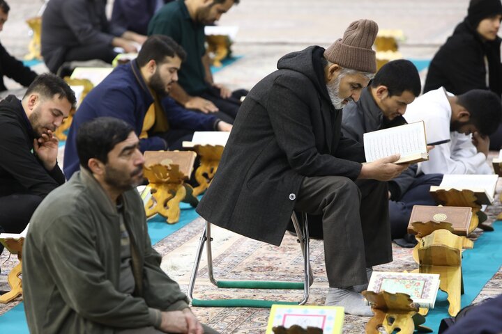 تصاویر/ کرسی تلاوت فاطمی در حرم مطهر حضرت فاطمه معصومه(س)