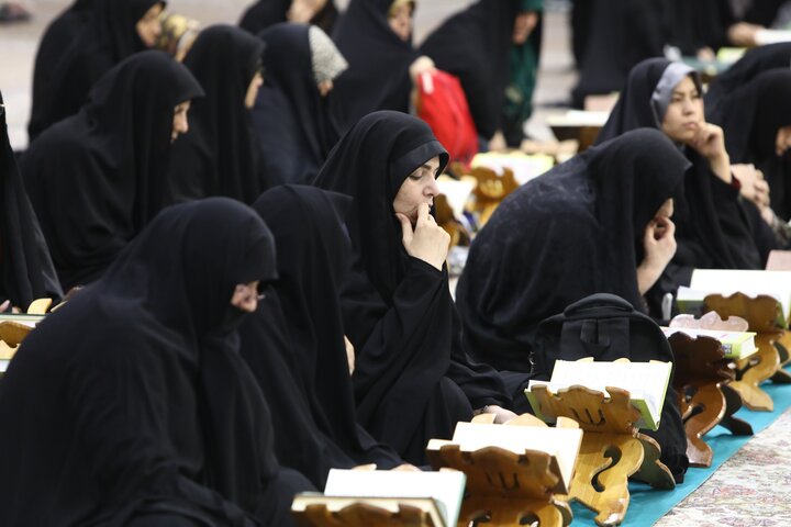 تصاویر/ کرسی تلاوت فاطمی در حرم مطهر حضرت فاطمه معصومه(س)