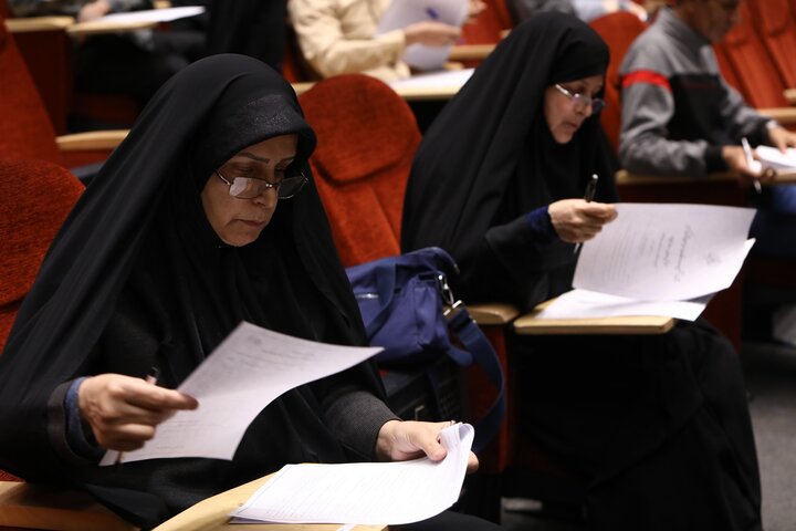 تصاویر/ آزمون کتبی مسابقات ملی و بین المللی معارف قرآن کریم، نهج‌البلاغه و صحیفه‌سجادیه