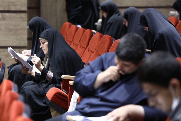 تصاویر/ آزمون کتبی مسابقات ملی و بین المللی معارف قرآن کریم، نهج‌البلاغه و صحیفه‌سجادیه