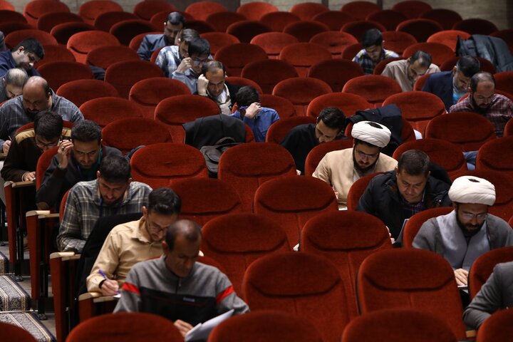 تصاویر/ آزمون کتبی مسابقات ملی و بین المللی معارف قرآن کریم، نهج‌البلاغه و صحیفه‌سجادیه